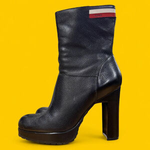 Vintage Y2K Black Leather Mid Calf Length Platform Boots Tommy Hilfiger 9